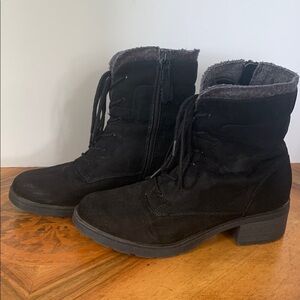 Target Black Faux Suede Lace Up Ankle Combat Boots Booties Women’s Size 7